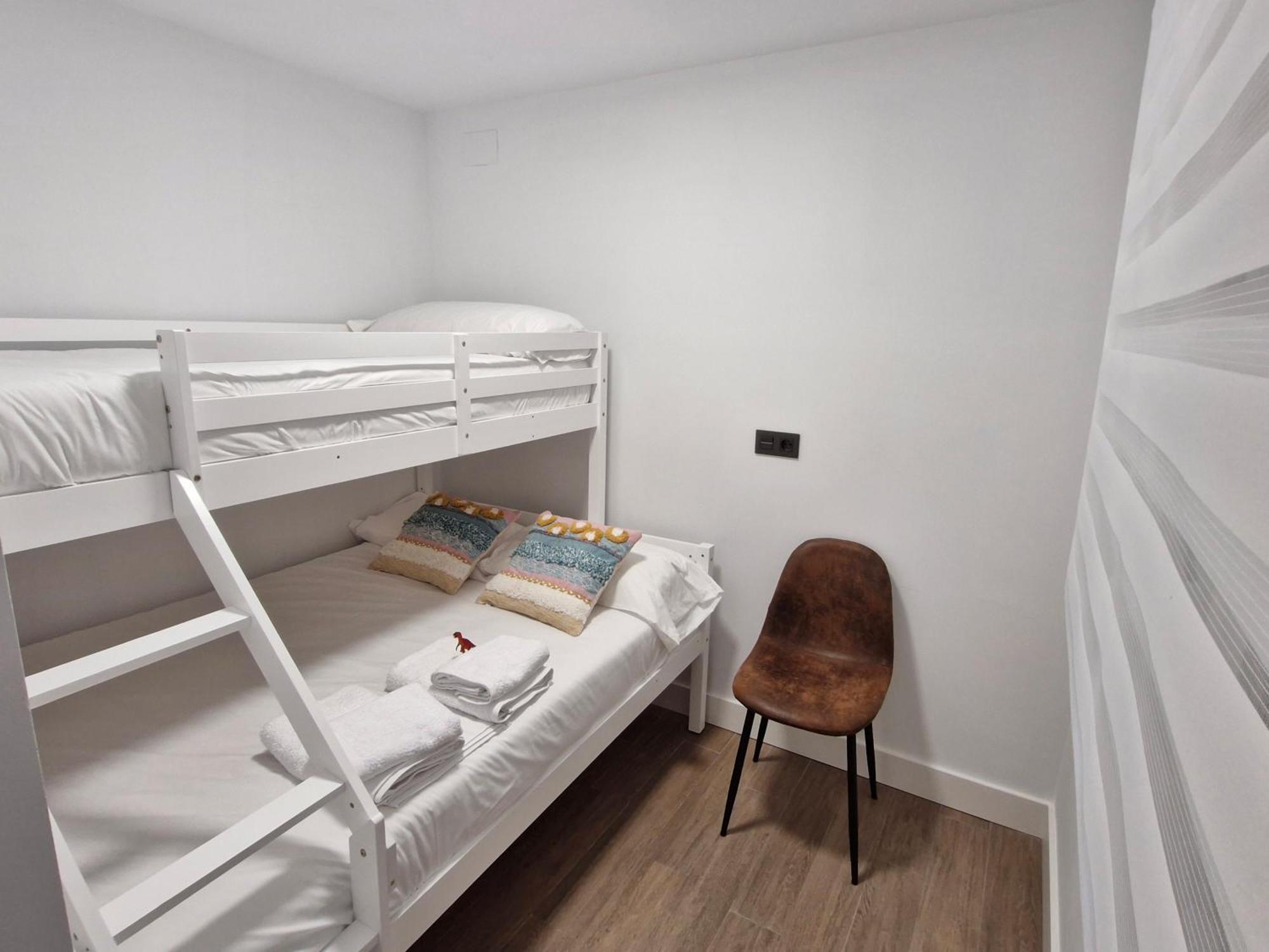 Casa Laurentina Ластрес Екстериор снимка